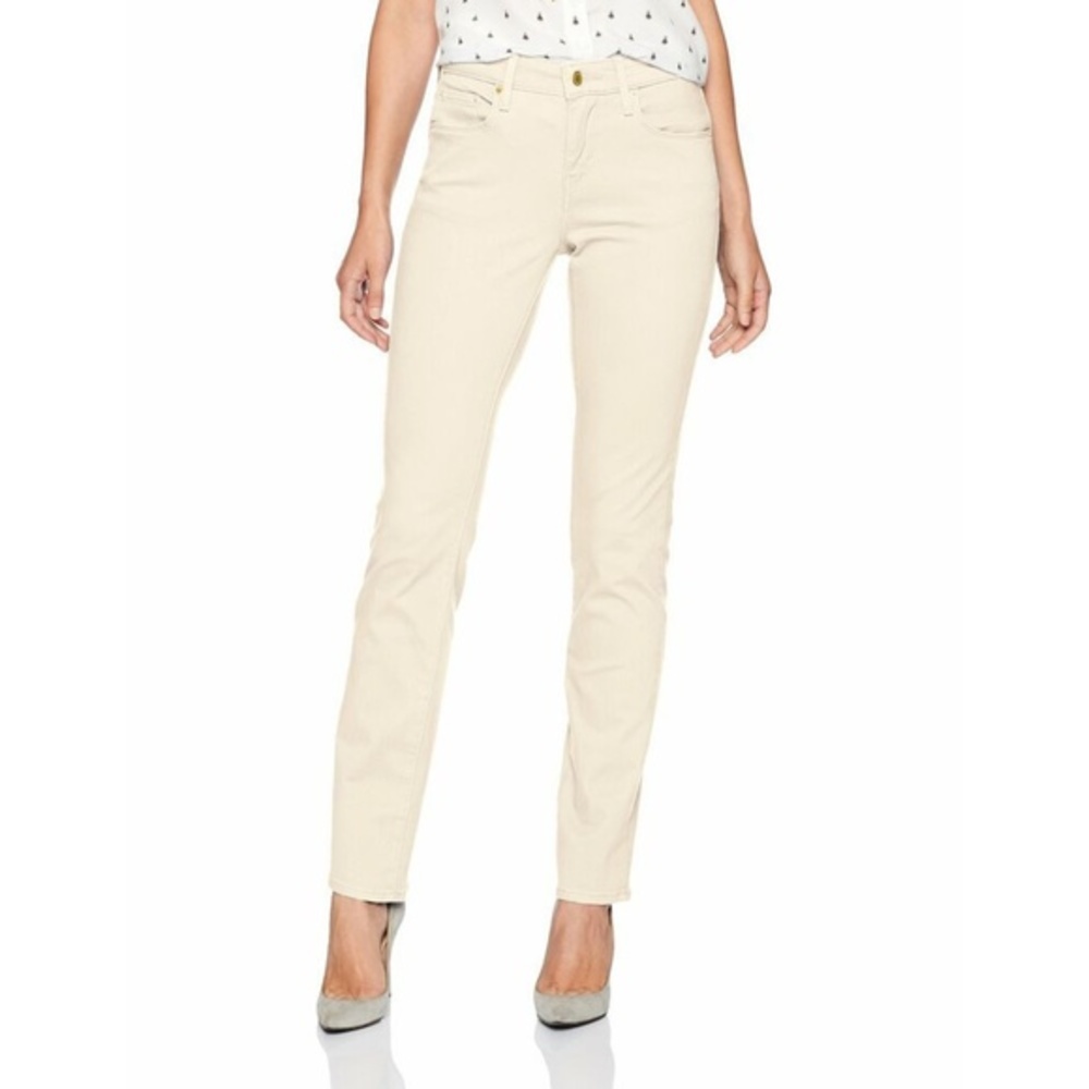 New Makers USA Designer Straight Leg Stretch Jeans